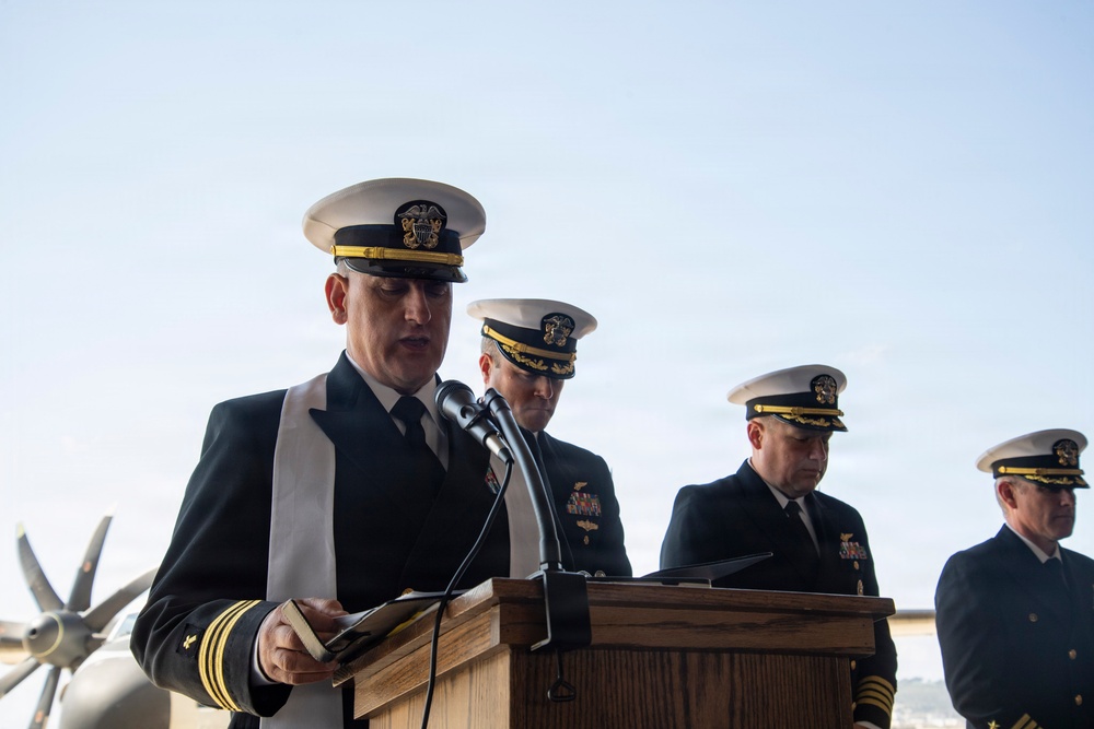 VRM Wing Holds Change of Command