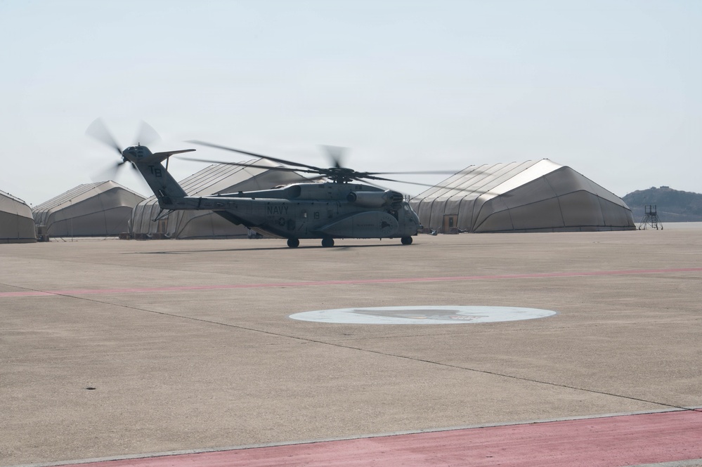 USAF, USN conduct medical evacuation training during FS26