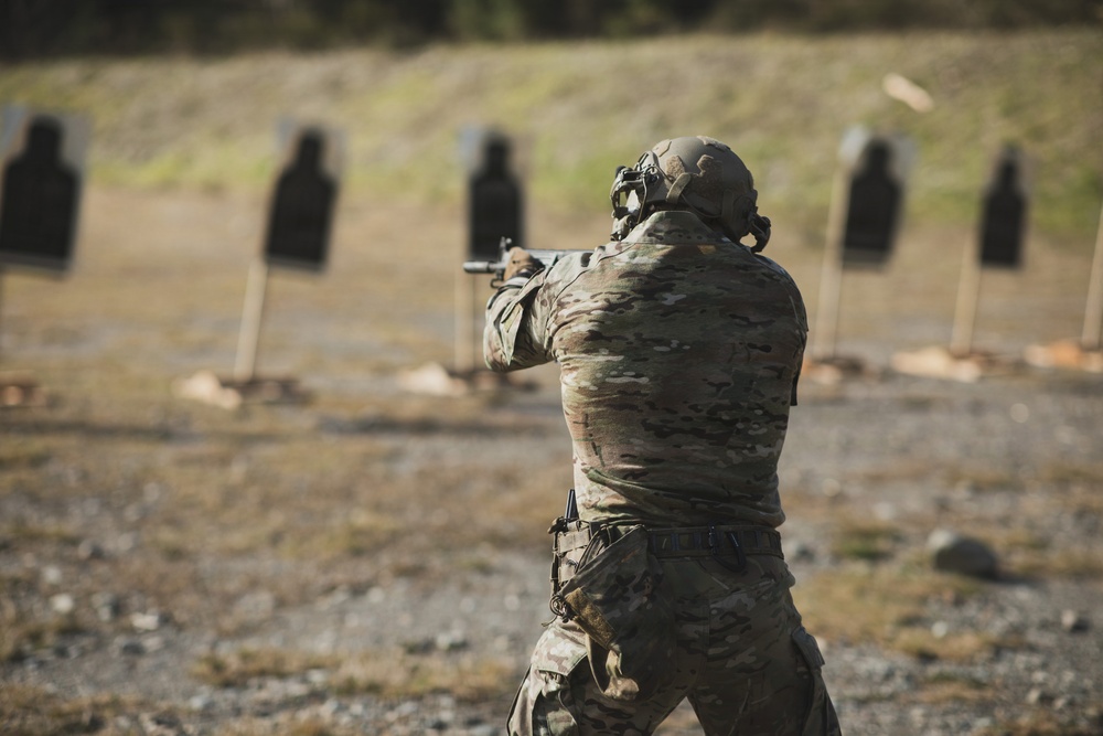 1SFG(A) Foreign Weapon Course