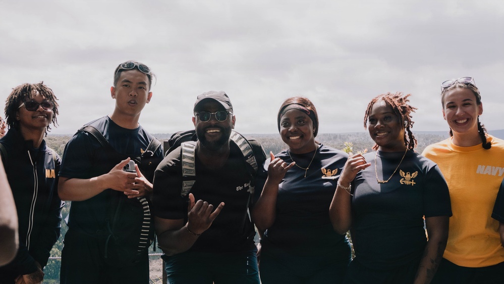 Sailors Attend Navy Week Event at Volcano National Park