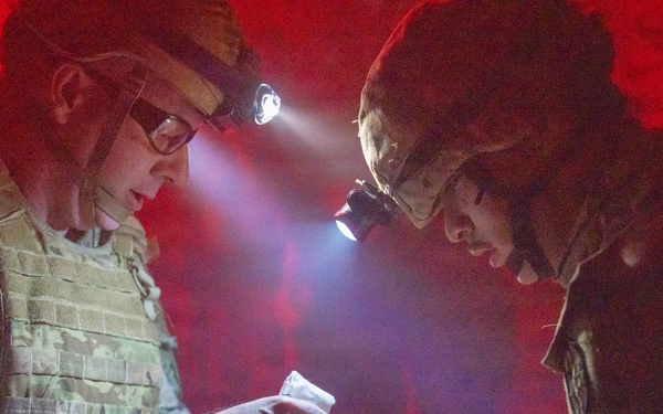 Army Reserve Soldiers revalidate combat medic skills in ad hoc course