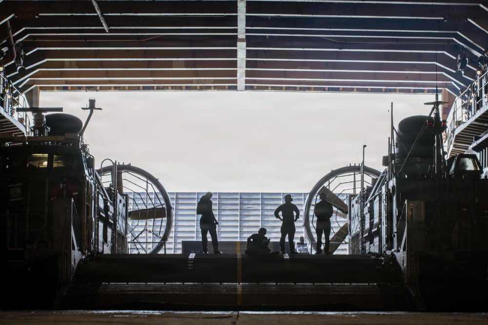 Task Force Ashland Conducts In-Stream Onload from Thailand