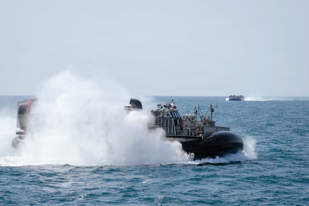 Task Force Ashland Conducts In-Stream Onload from Thailand