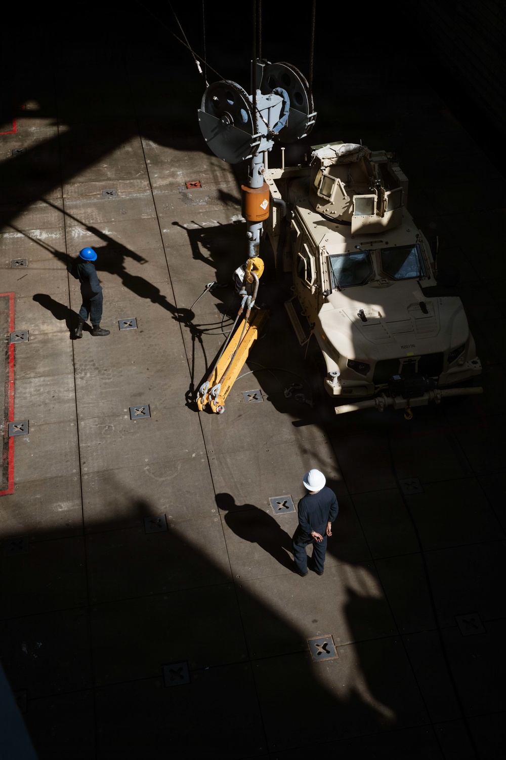 Task Force Ashland Conducts In-Stream Onload from Thailand