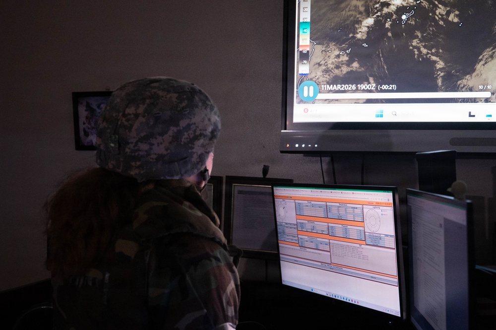 BM26: 18th OSS weather flight keeps forecasts flowing during exercise