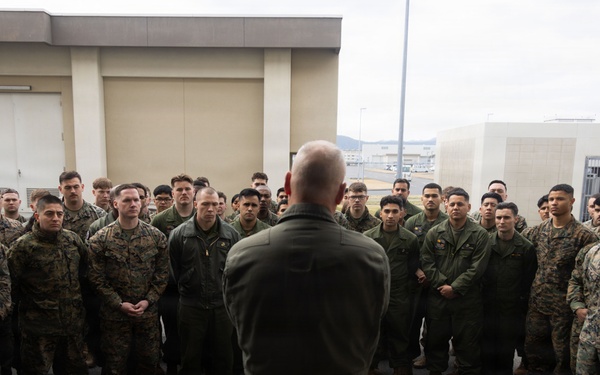 1st MAW commanding general’s final flight