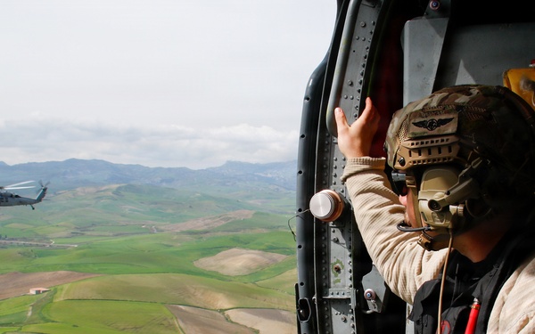 HSC-28 TRAINING FLIGHT