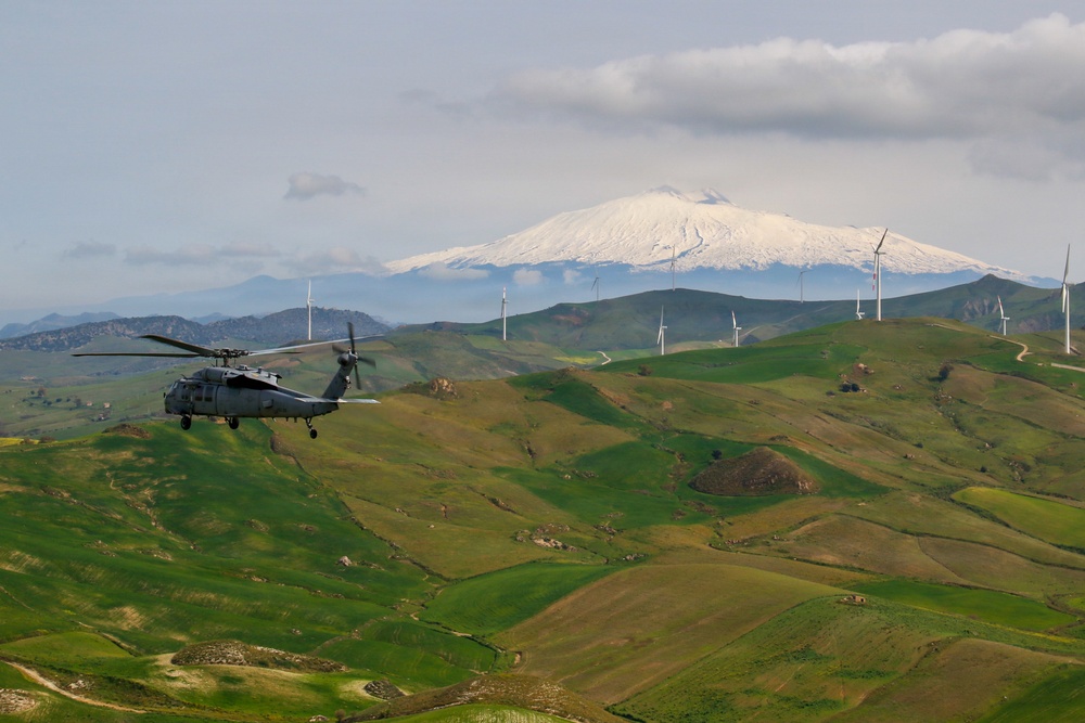 HSC-28 TRAINING FLIGHT