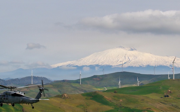HSC-28 TRAINING FLIGHT