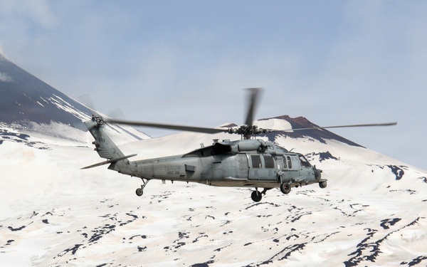 HSC-28 TRAINING FLIGHT