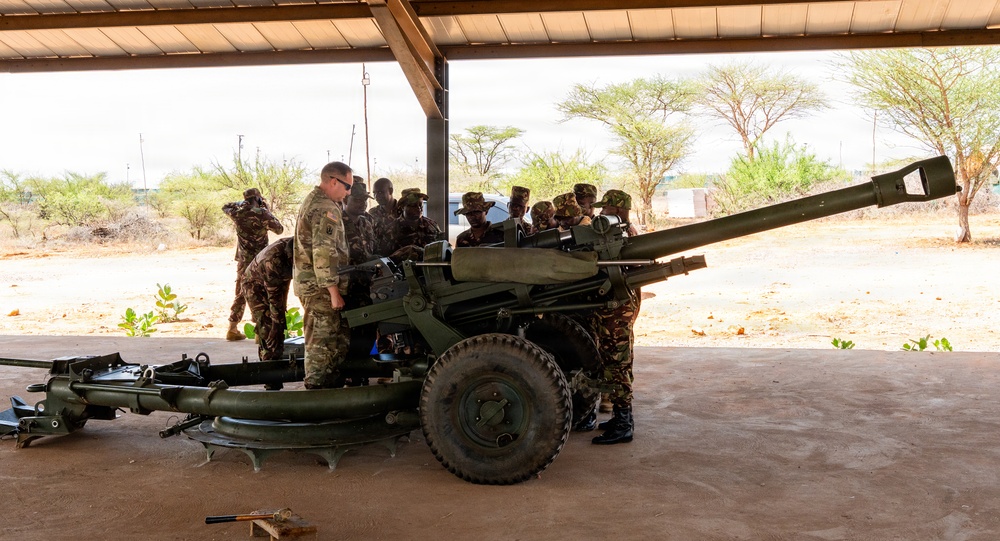 US, KDF conduct FCAT on 105mm Howitzers during Justified Accord 2026