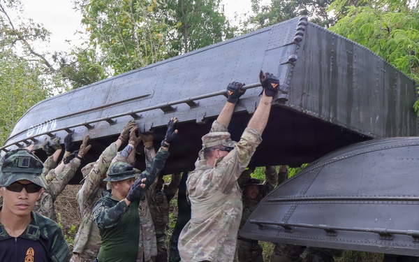 Hanuman Guardian 26: U.S. Army and Royal Thai Army conduct Wet Gap Crossing