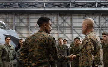 Maj. Gen. Annibale’s final visit to MAG-12