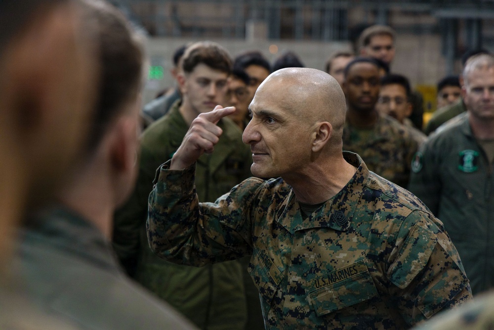 Maj. Gen. Annibale’s final visit to MAG-12