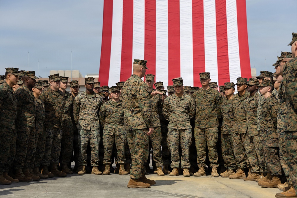 Maj. Gen. Annibale’s final visit to MAG-12