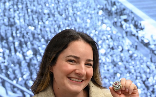 Fort Leavenworth leaders visit Chiefs facility, stadium