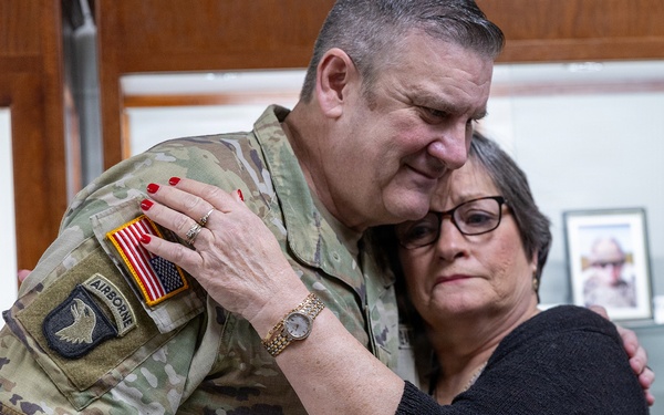CHICAGO WHITE SOX KNOCK IT OUT OF THE PARK, ANSWER CALL FOR REPLACEMENT MEMENTO HONORING FALLEN SERVICE MEMBER