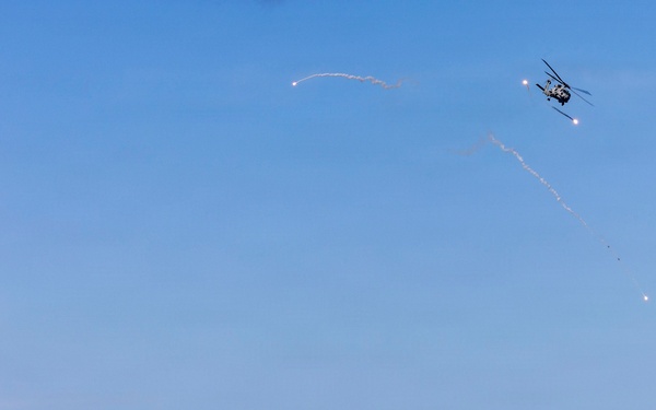 HSM 51 Conducts Surface-to-Air Countermeasures Exercise with USS Dewey