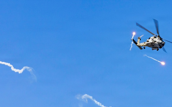 HSM 51 Conducts Surface-to-Air Countermeasures Exercise with USS Dewey