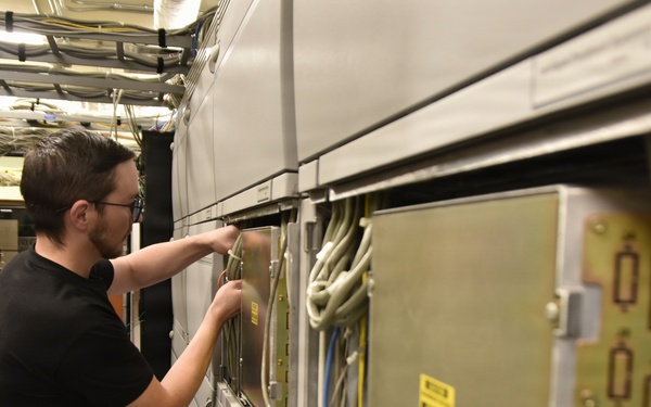 Arnold AFB BCITS team completes phone system upgrade