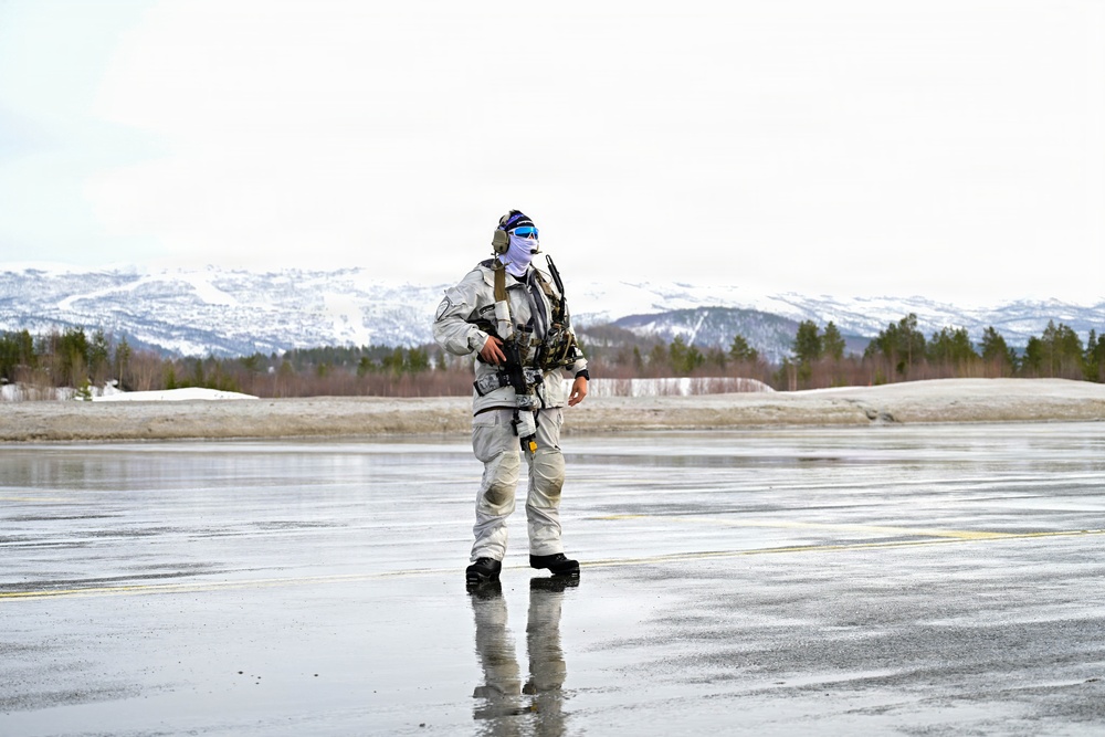 56th and 57th rescue squadrons prepare for Cold Response 26