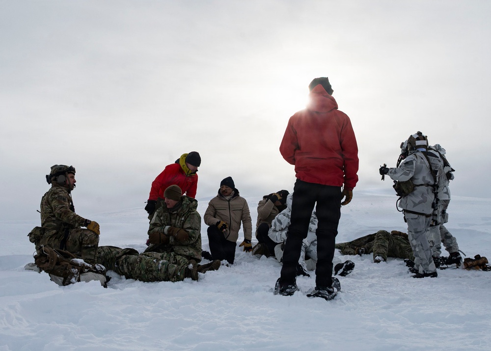 31 FW joins Swedish Rangers for CSAR training in the High North