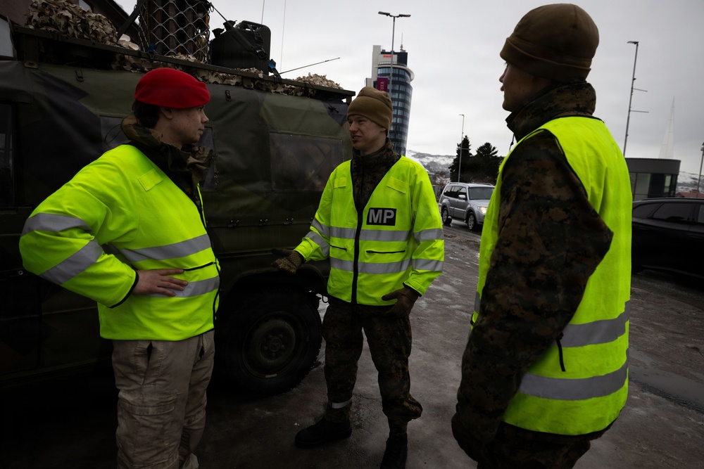 CORE 26| Norwegian, U.S. Marine Reserve Forces Partner to Secure Arctic Convoy Route