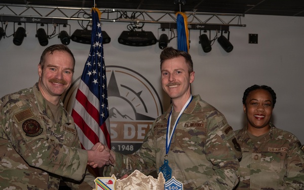 Eielson AFB Senior Master Sgt. Release