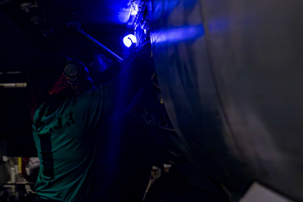 USS Abraham Lincoln (CVN 72) supports Operation Epic Fury