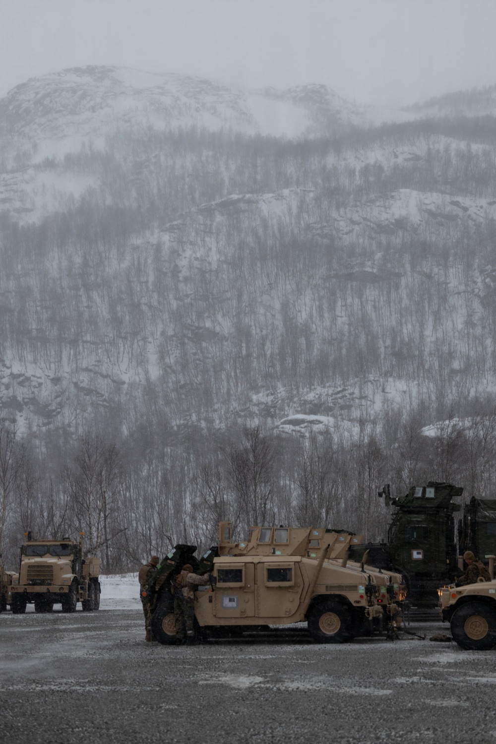 CORE 26 | U.S. Marines Conduct Vital Maintenance during Arctic Exercise