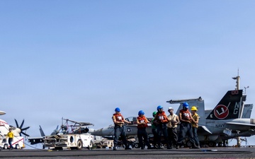 Abraham Lincoln Conducts a Fueling-at-sea
