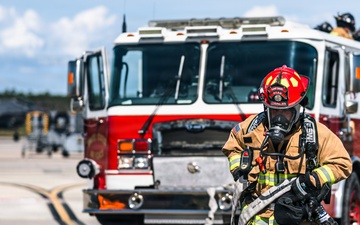 325th CES respond to simulated vehicle fire during Noble Panther 26-4