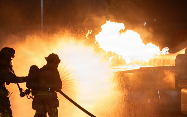 BM26: Firefighters respond to simulated aircraft emergency