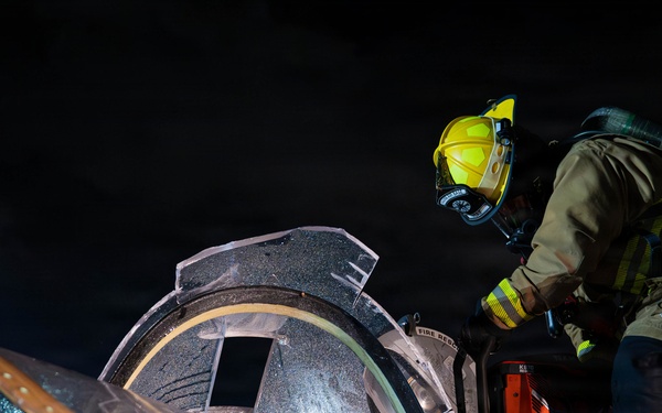 BM26: Firefighters respond to simulated aircraft emergency