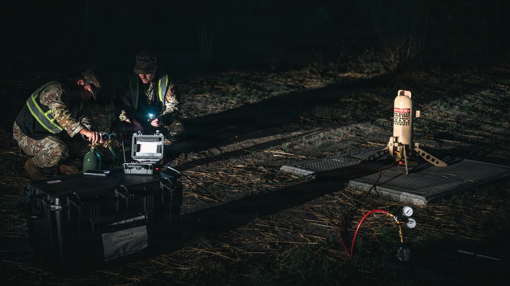 325th MUNS perform TCCC during Noble Panther 26-4