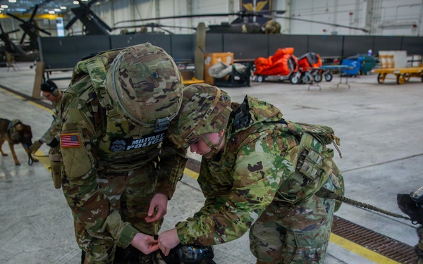 16th Combat Aviation Brigade and 95th Military Police K-9 teams train for rapid deployment