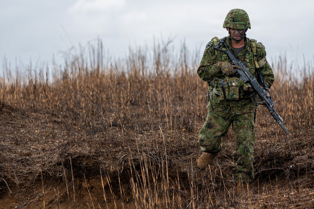 U.S., Japan strengthen joint airborne operations during Airborne 26