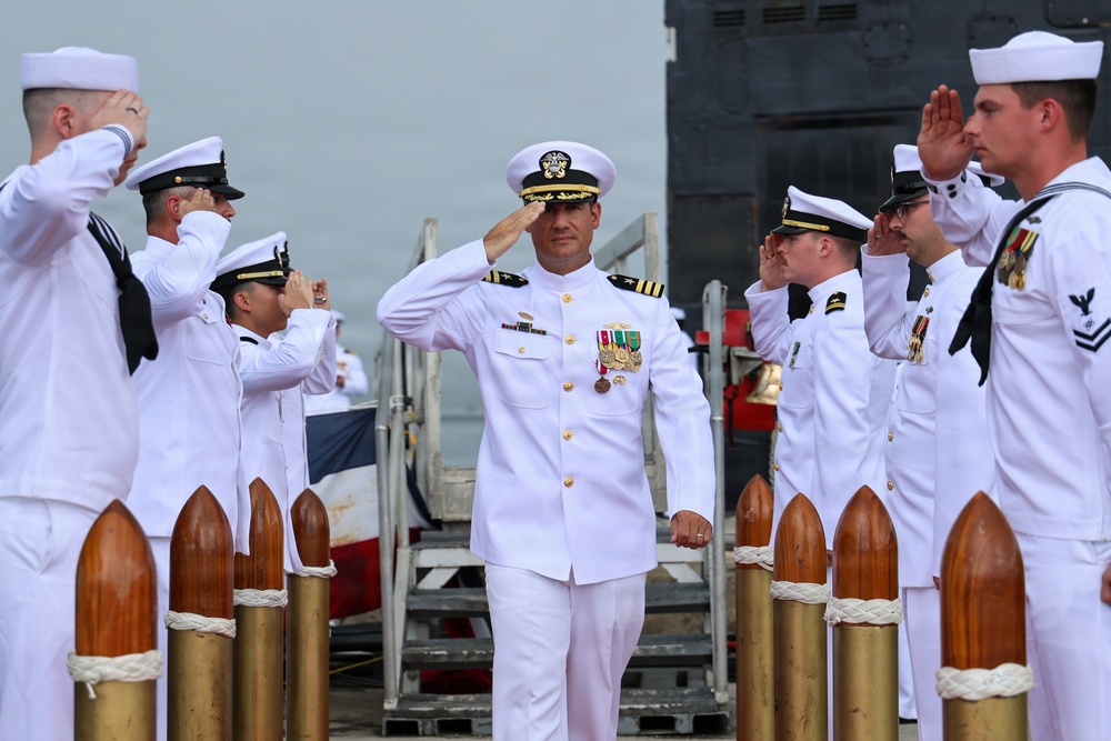 USS Jefferson City Holds Change of Command