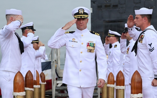 USS Jefferson City Holds Change of Command