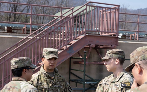 1st Signal Brigade Soldiers at Command Post Tango