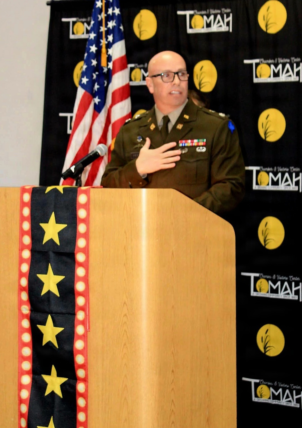 Fort McCoy Garrison leaders take part in 2026 banquet for Tomah Chamber of Commerce