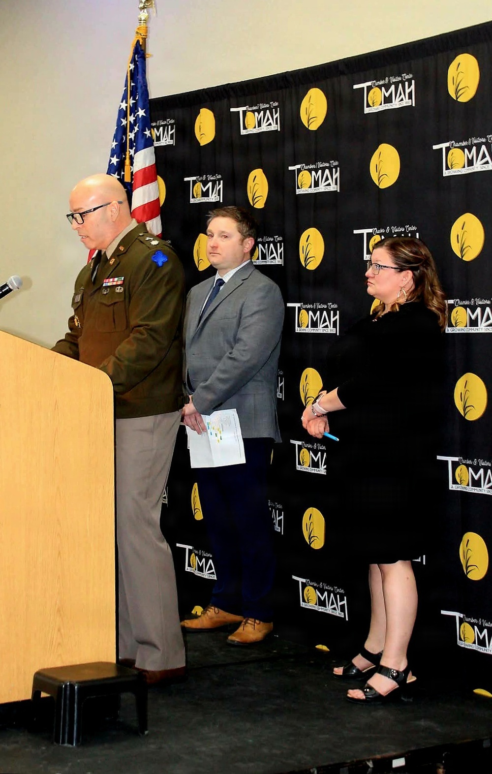 Fort McCoy Garrison leaders take part in 2026 banquet for Tomah Chamber of Commerce