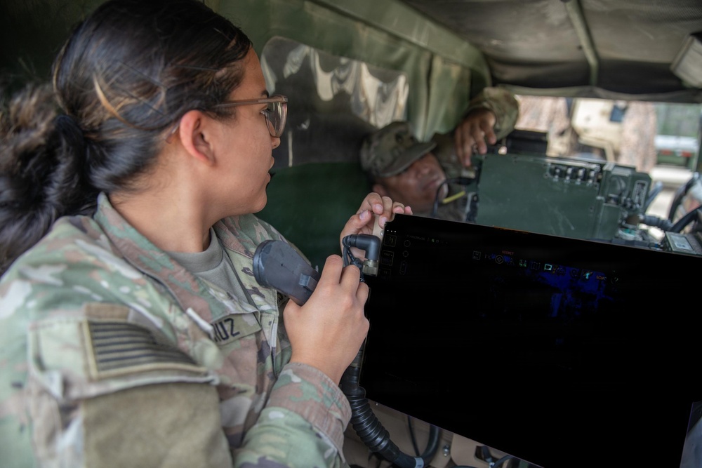 3rd Battalion, 265th Air Defense Artillery Regiment performs communications exercise
