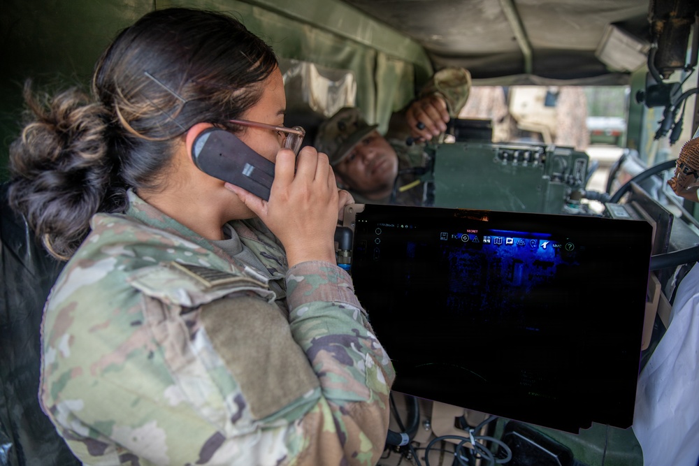 3-265 Air Defense Artillery Soldiers Conduct COMMEX at JRTC