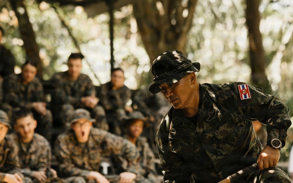 Task Force Ashland Marines Learn Jungle Survival Skills During Exercise Cobra Gold 26