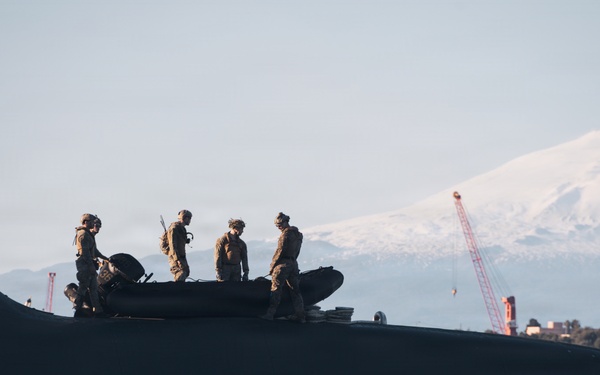 U.S. Recon Marines Launch Raiding Craft Operations in Italy