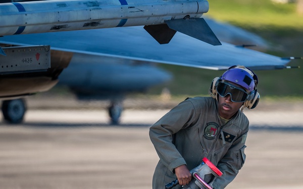 BM26: Joint hot pit refueling strengthens rapid airpower generation