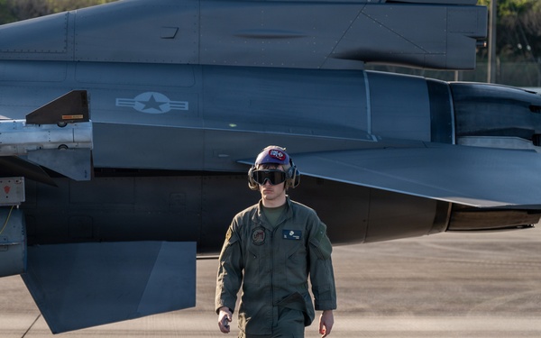 BM26: Joint hot pit refueling strengthens rapid airpower generation