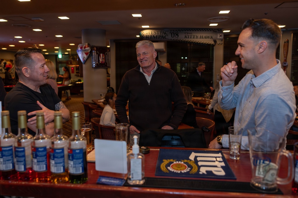 III MEF Commanding General visits MCAS Iwakuni