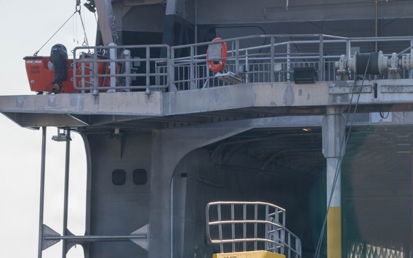 III MEF Load Equipment onto USNS Guam at MCAS Iwakuni